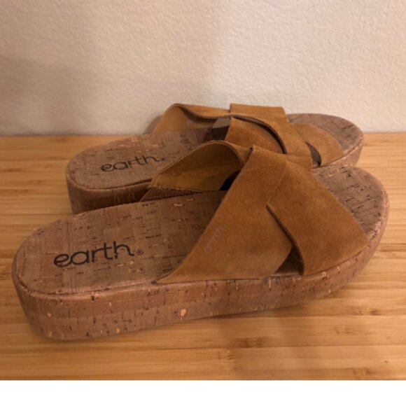Earth "Scout" Slip-On Platform Wedge Sandals, Suede & Cork, Size: 9 - Picture 1 of 6